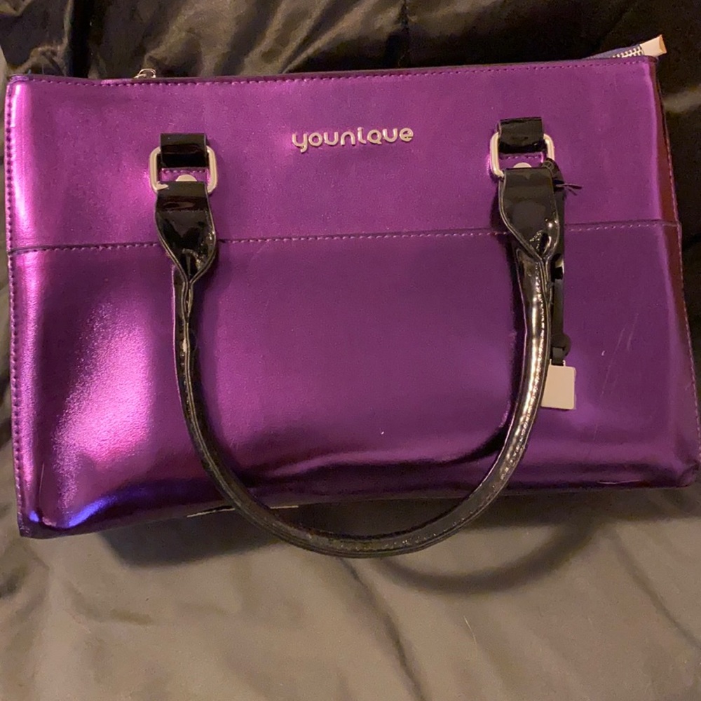 Younique purse